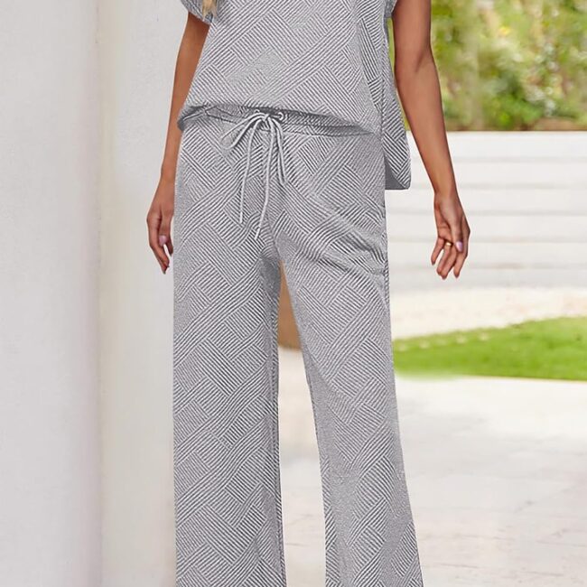 Women's Short Sleeve Top and Wide-Leg Pants Set